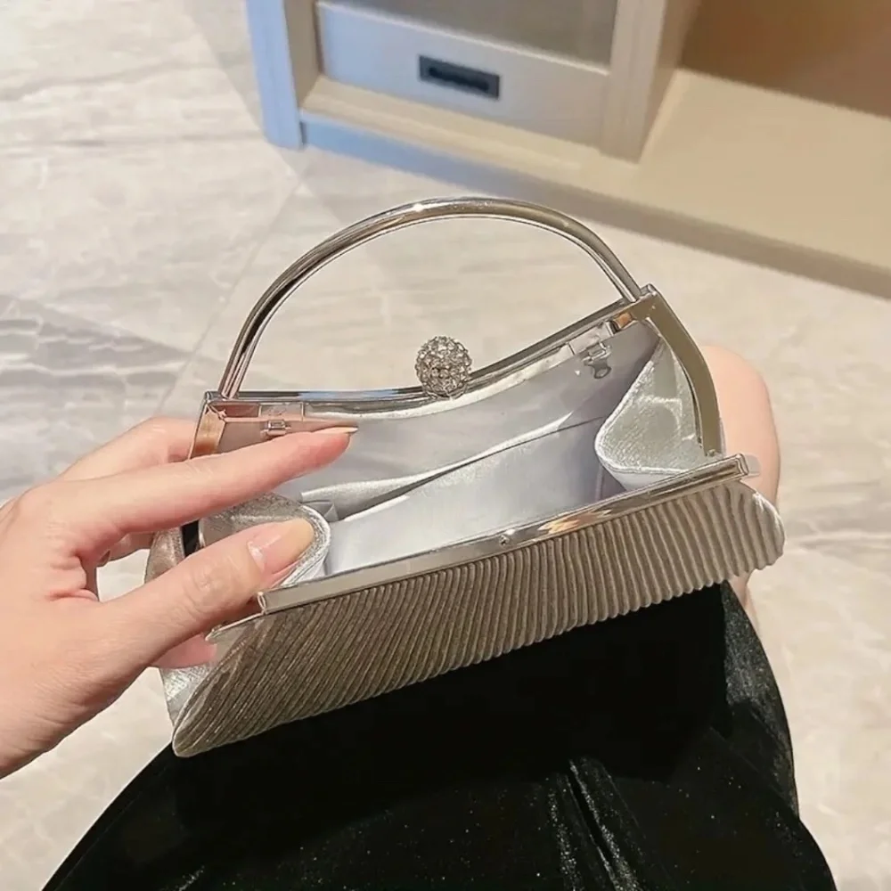 Glamorous Evening Handbag Silvery